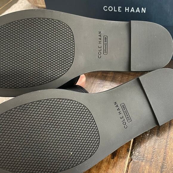 Cole Haan Charlotte Slide Sandal Size 8 New In Box Black Gold Casual Coastal - Picture 5 of 5